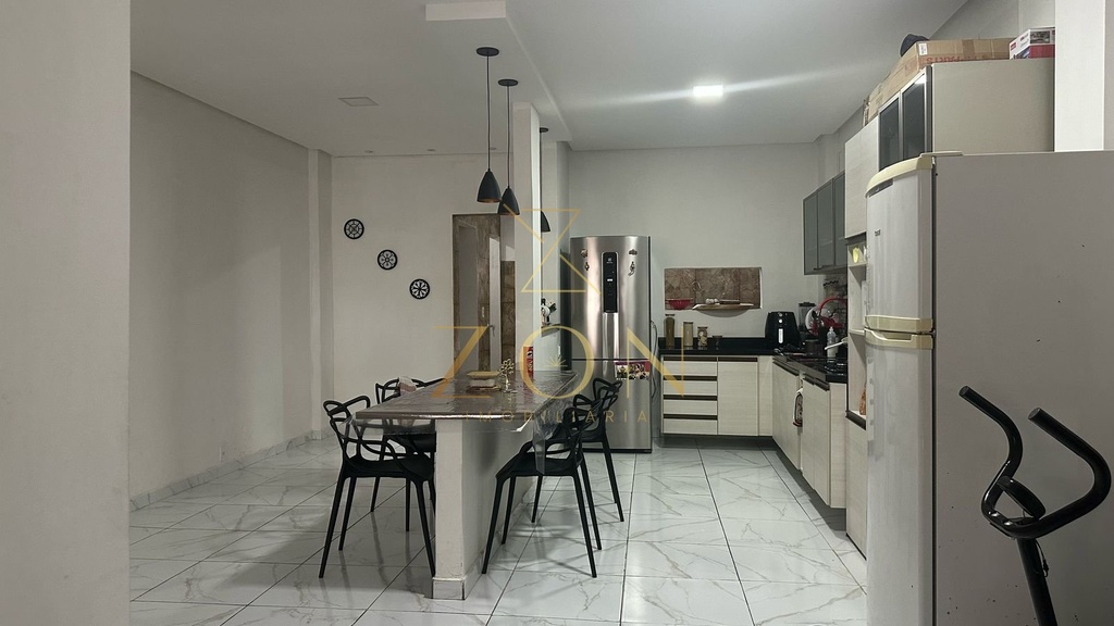 residential-/-home-3-quartos-140m2-flores-manaus-am